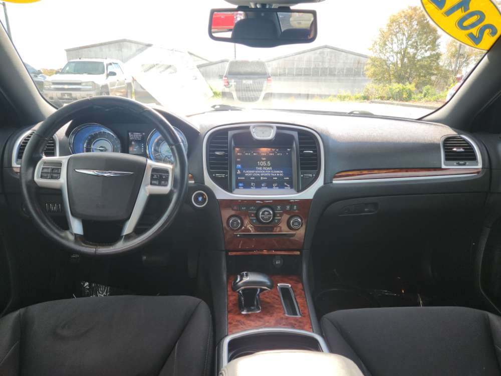 Chrysler 300 2012 Brown