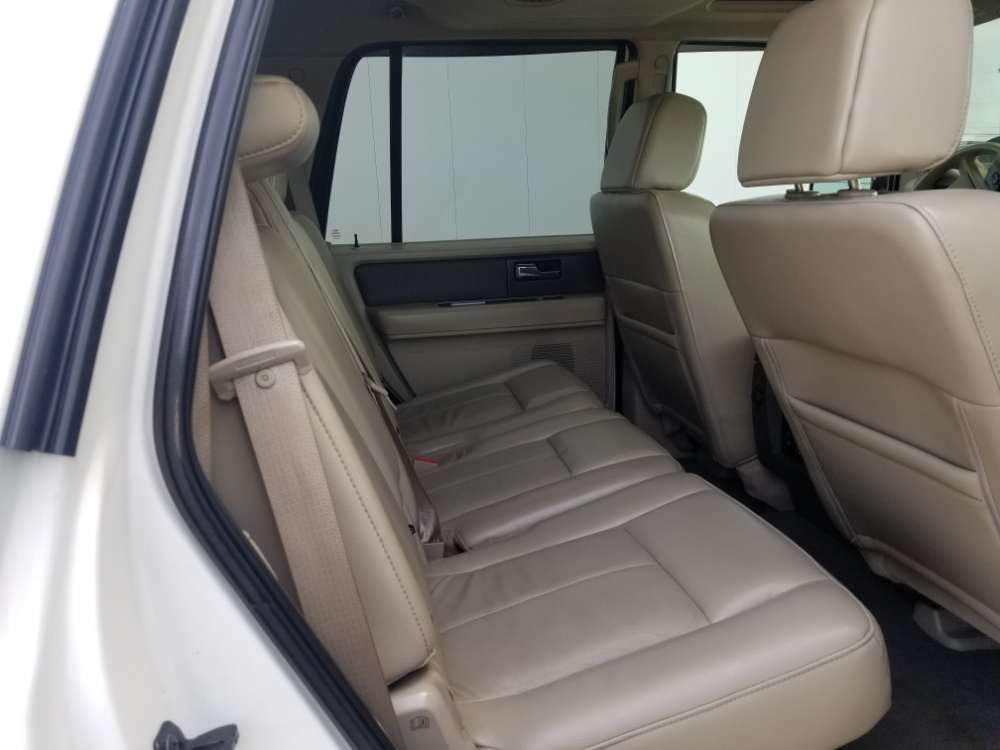 Ford Expedition 2008 White
