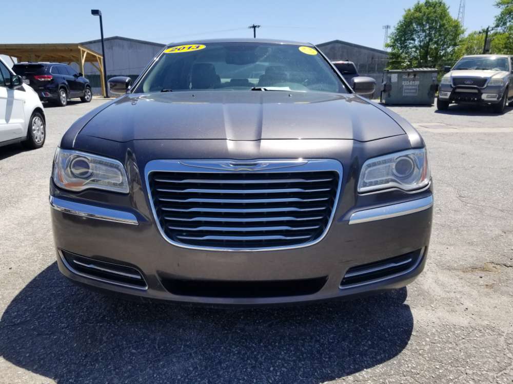 Chrysler 300 2013 Gray