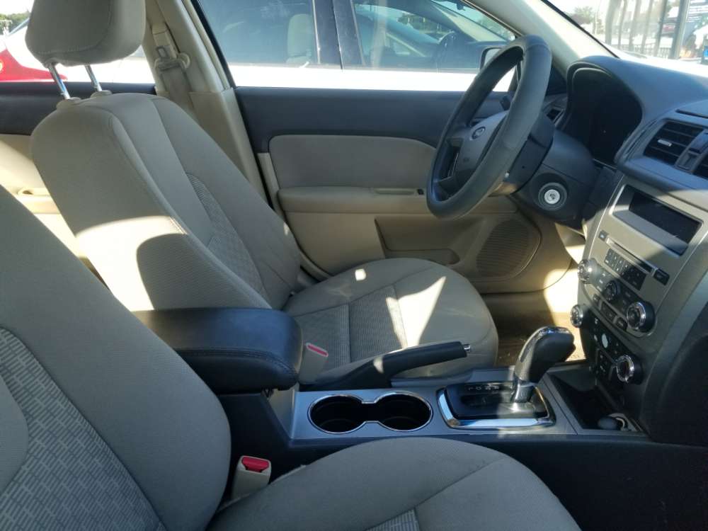 Ford Fusion 2010 Dark green