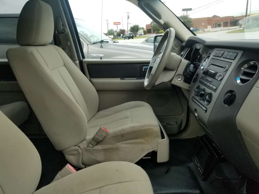 Ford Expedition 2014 White