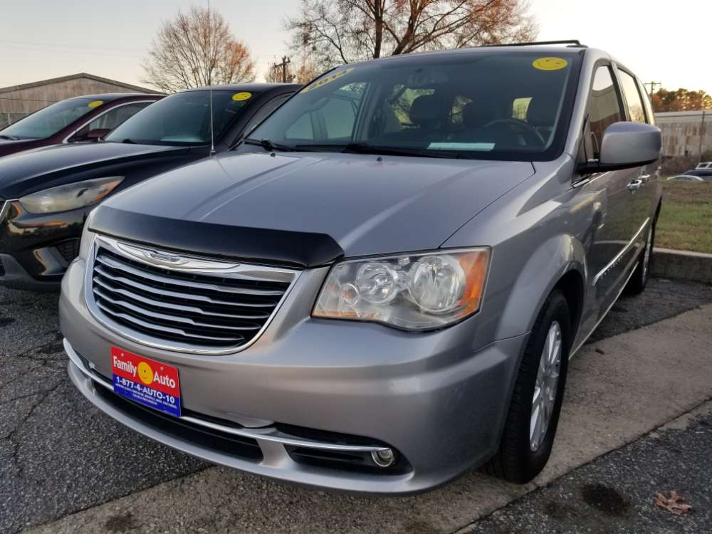 Chrysler Town and Country 2014 Gray