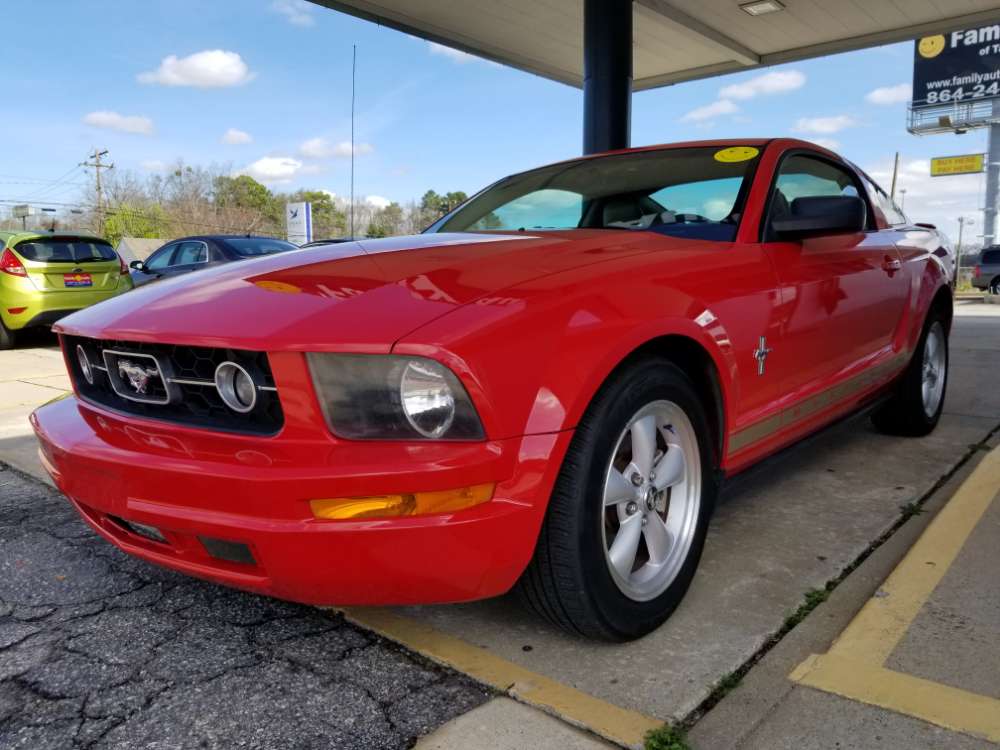 Ford Mustang 2008 Red