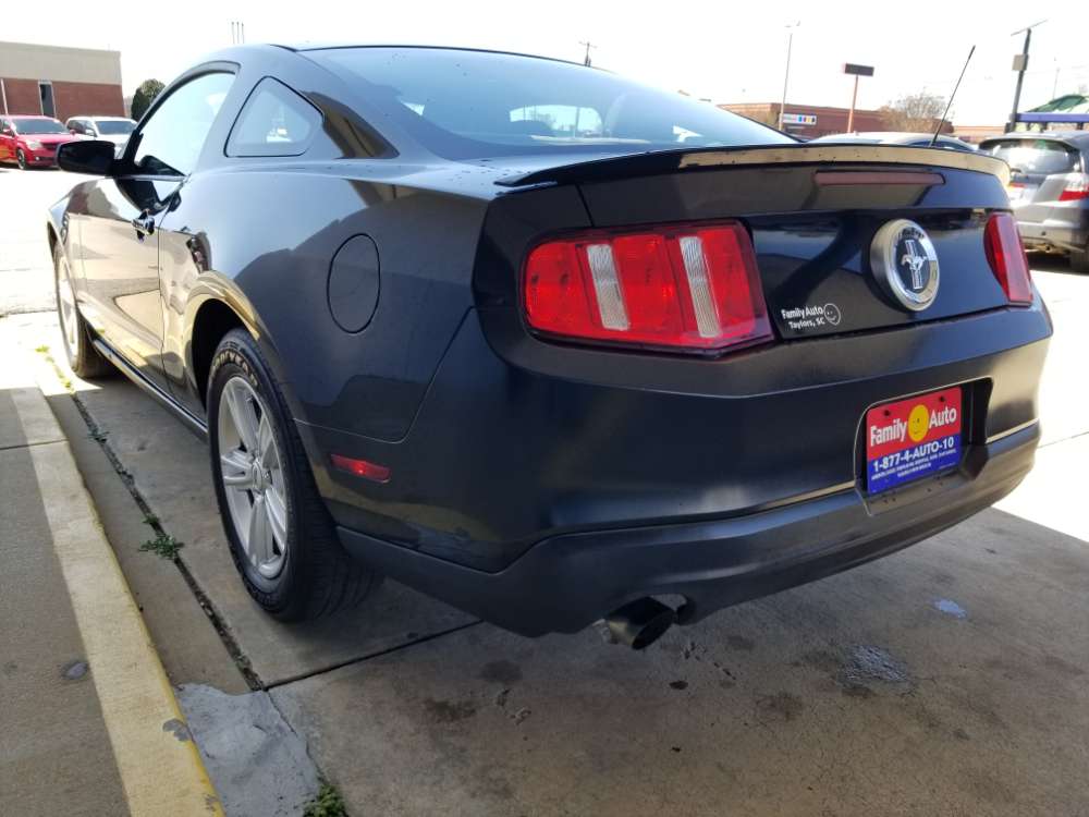 2012 Ford Mustang Black