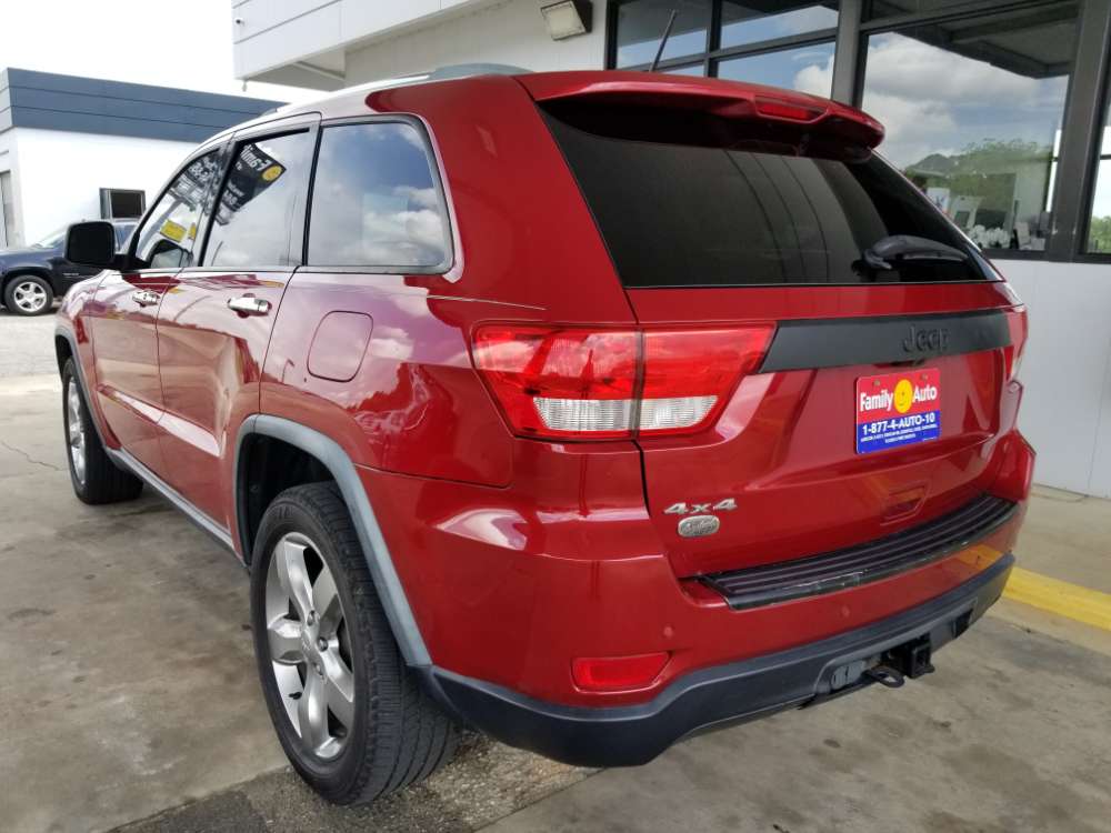 Jeep Cherokee 2011 Red