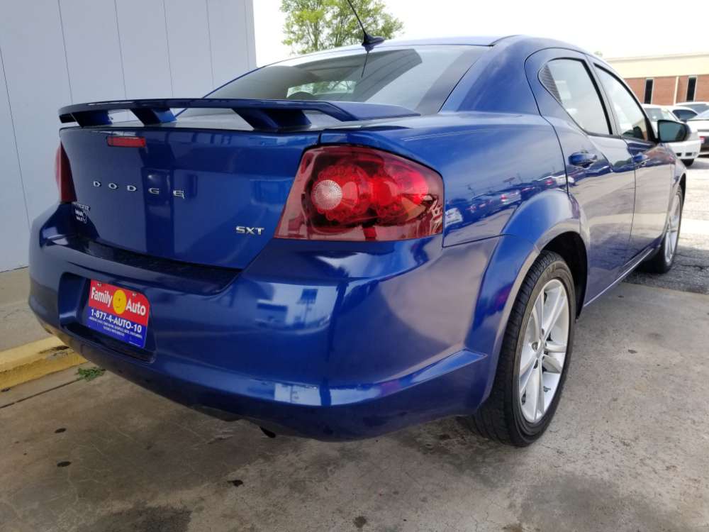 Dodge Avenger 2012 Blue