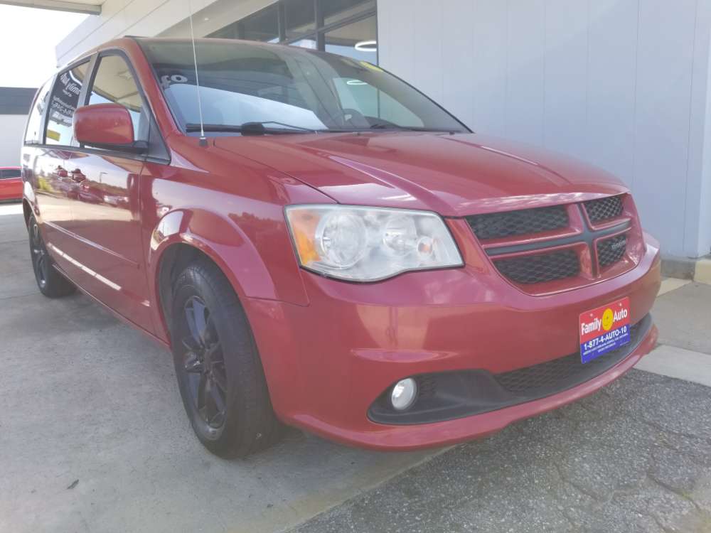 Dodge Caravan 2013 Red