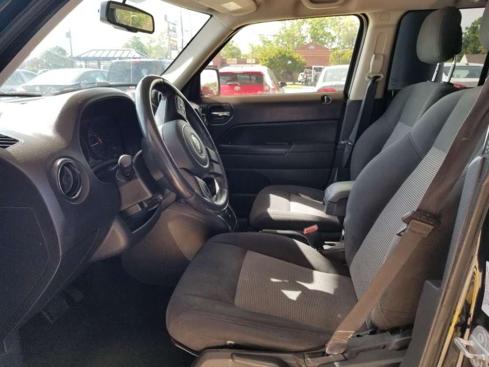 2015 Jeep Patriot Black