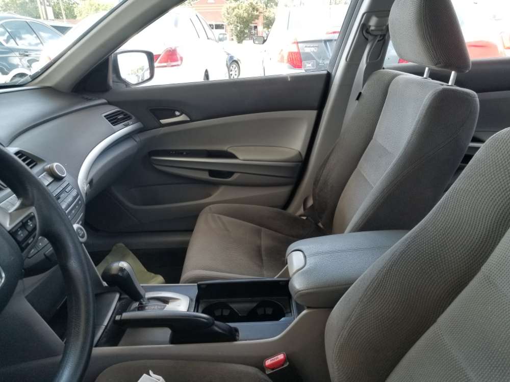 Honda Accord 2010 Gray