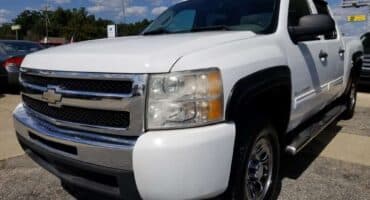 Chevrolet Silverado 2011 White