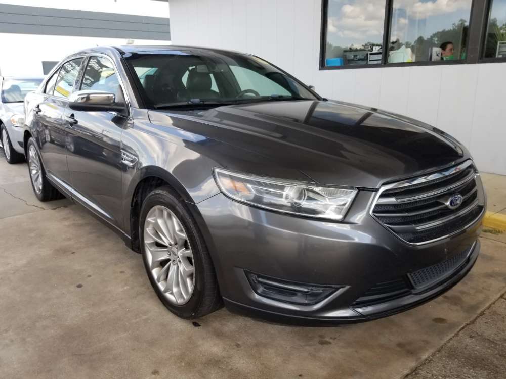 Ford Taurus 2015 Gray