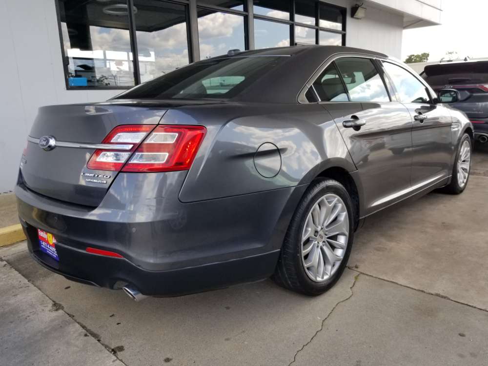 Ford Taurus 2015 Gray