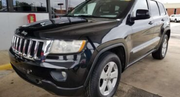 Jeep Cherokee 2011 Black