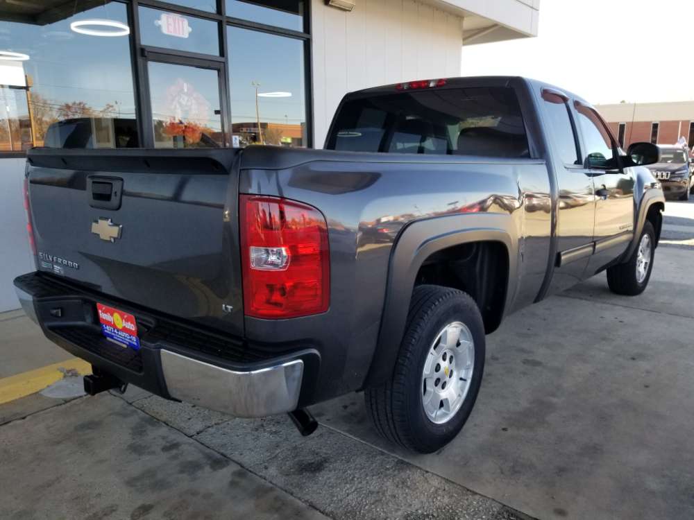 Chevrolet Silverado 2010 Gray
