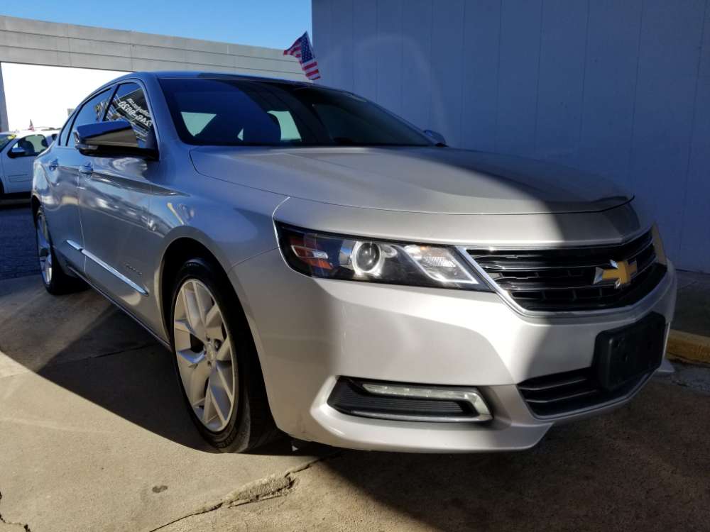 Chevrolet Impala 2019 Silver