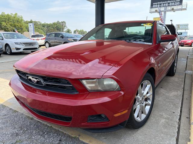 2010 Ford Mustang V6 Premium's photo
